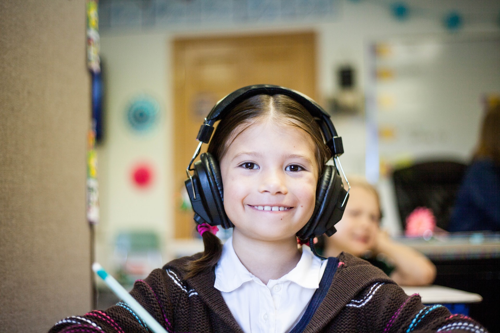 5 Enriching Podcasts for Kids to Help Reduce Screen Time